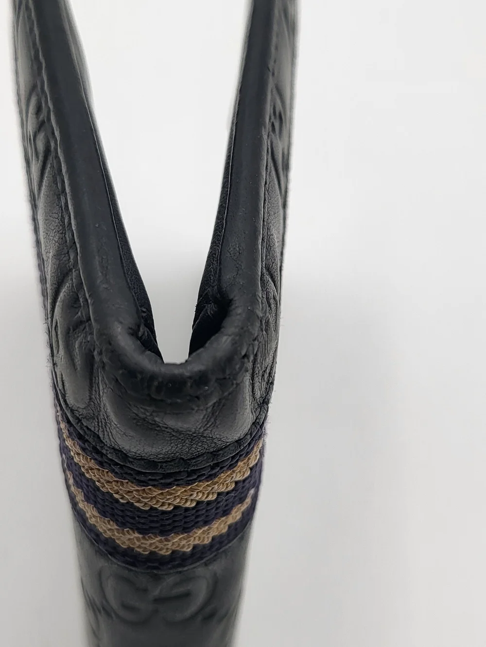 Gucci Royal Blue Embossed Leather Bifold Wallet with Beige/Blue Web Stripe Auth.